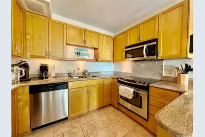421 Olohana Street #1403, Honolulu, HI 96815 - Photo 6