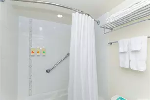 410 Atkinson Dr, Honolulu, HI 96814 - Photo 12