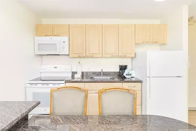 229 Paoakalani Avenue #708, Honolulu, HI 96815 - Photo 12