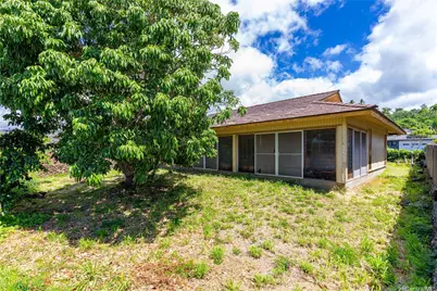 1370 Ala Puumalu Street, Honolulu, HI 96818 - Photo 4