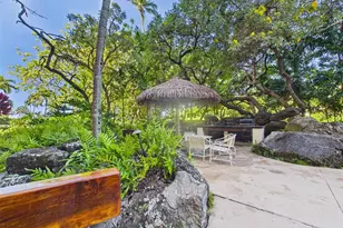 521 Hahaione St, Honolulu, HI 96825 - Photo 22