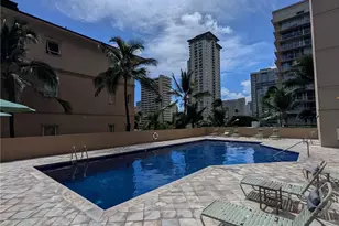 2121 Ala Wai Blvd, Honolulu, HI 96815 - Photo 10