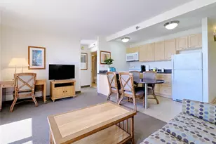 229 Paoakalani Ave, Honolulu, HI 96815 - Photo 4