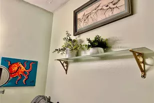 1511 Nuuanu Ave, Honolulu, HI 96817 - Photo 16