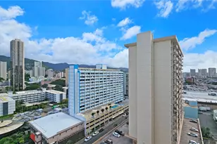 780 Amana St, Honolulu, HI 96814 - Photo 20