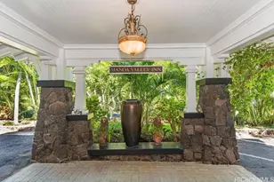 2001 Vancouver Dr, Honolulu, HI 96822 - Photo 10
