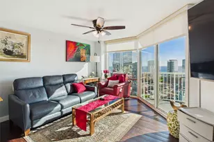 801 S King St, Honolulu, HI 96813 - Photo 2