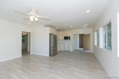 1915 Kalihi Street #Top, Honolulu, HI 96819 - Photo 4