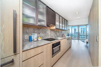 1000 Auahi Street #1105, Honolulu, HI 96814 - Photo 1