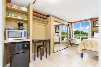 134 Kapahulu Avenue #416, Honolulu, HI 96815 - Photo 1