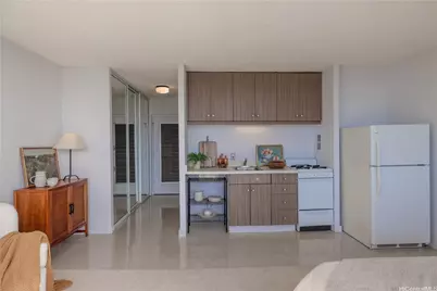1550 Wilder Avenue #A1113, Honolulu, HI 96822 - Photo 1