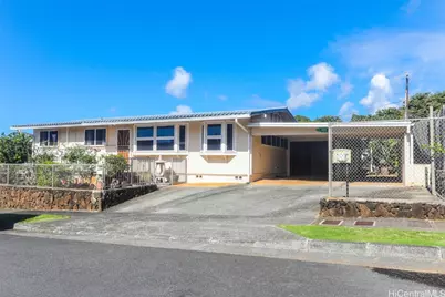 1885 Kaikunane Loop, Honolulu, HI 96817 - Photo 1
