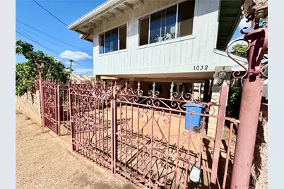 1032 Maluna Street, Honolulu, HI 96818 - Photo 1