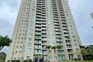 215 N King St, Honolulu, HI 96817 - Photo 1