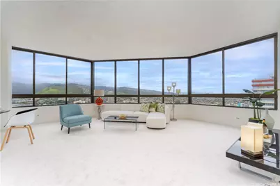2499 Kapiolani Boulevard #3801, Honolulu, HI 96826 - Photo 1