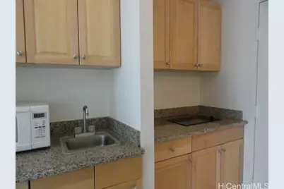 1920 Ala Moana Boulevard #1210, Honolulu, HI 96815 - Photo 1