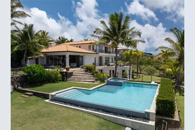 552 Moaniala Street, Honolulu, HI 96821 - Photo 1