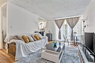 2452 Tusitala St, Honolulu, HI 96815 - Photo 1