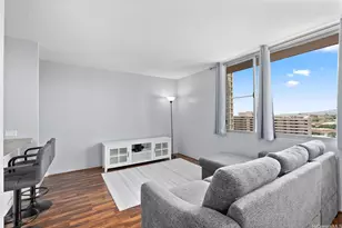 909 Ala Nanala St, Honolulu, HI 96818 - Photo 1