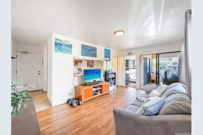 1242 Matlock Avenue #204, Honolulu, HI 96814 - Photo 1