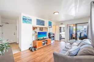 1242 Matlock Ave, Honolulu, HI 96814 - Photo 1