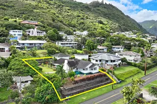 2626 Manoa Rd, Honolulu, HI 96822 - Photo 1