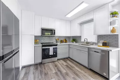 625 Iolani Avenue #A304, Honolulu, HI 96813 - Photo 1