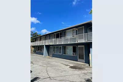 2904 Varsity Circle #4, Honolulu, HI 96826 - Photo 1