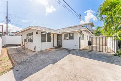 2211 Kalihi Street #A, Honolulu, HI 96819 - Photo 1