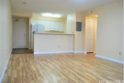 215 N King Street #211, Honolulu, HI 96817 - Photo 1
