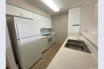 215 N King Street #2402, Honolulu, HI 96817 - Photo 1