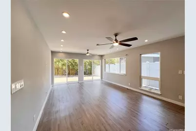 5496 Kalanianaole Highway #A, Honolulu, HI 96821 - Photo 1