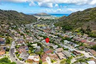 928 Hokulani St, Honolulu, HI 96825 - Photo 1
