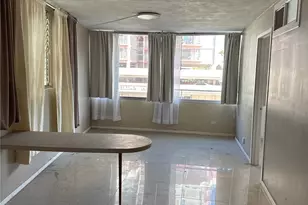 435 Seaside Ave, Honolulu, HI 96815 - Photo 1