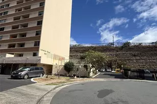 801 Ala Nioi Pl, Honolulu, HI 96818 - Photo 1