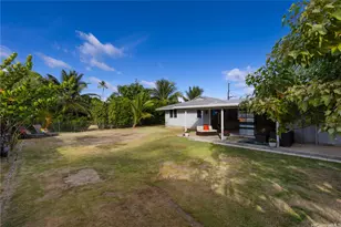 744 Kanaha St, Kailua, HI 96734 - Photo 1