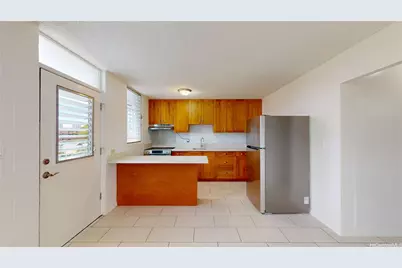 39 Hialoa Street #201, Honolulu, HI 96817 - Photo 1