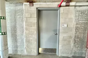 1388 Kapiolani Blvd, Honolulu, HI 96814 - Photo 1