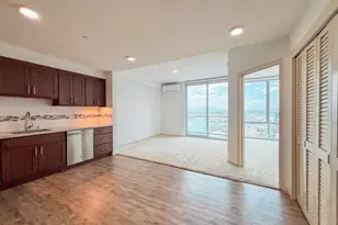 555 South St, Honolulu, HI 96814 - Photo 1