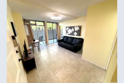 454 Namahana Street #101, Honolulu, HI 96815 - Photo 1