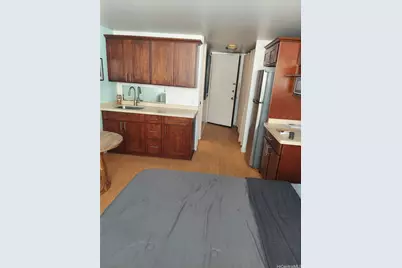 2572 Lemon Road #1002, Honolulu, HI 96815 - Photo 1