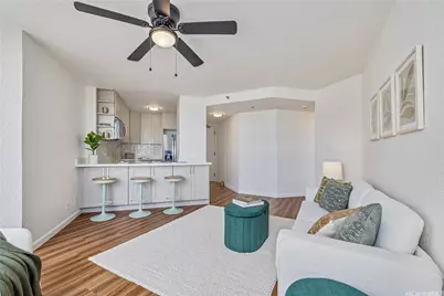 300 Wai Nani Way #2104, Honolulu, HI 96815 - Photo 1