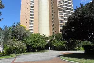 5333 Likini St, Honolulu, HI 96818 - Photo 1