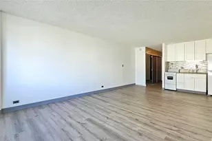 747 Amana St, Honolulu, HI 96814 - Photo 1