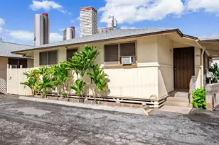 726 Menehune Ln, Honolulu, HI 96826 - Photo 1