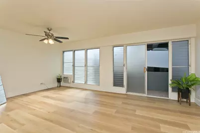 909 University Avenue #211, Honolulu, HI 96826 - Photo 1