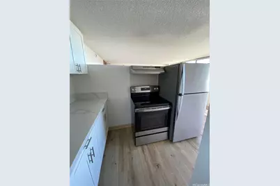 1060 Kamehameha Highway #902A, Pearl City, HI 96782 - Photo 1