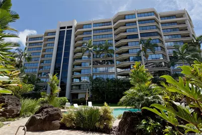 1525 Wilder Avenue #902, Honolulu, HI 96822 - Photo 1
