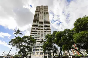 2825 S King St, Honolulu, HI 96826 - Photo 1