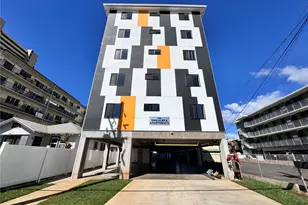 746 Makaleka Ave, Honolulu, HI 96816 - Photo 1